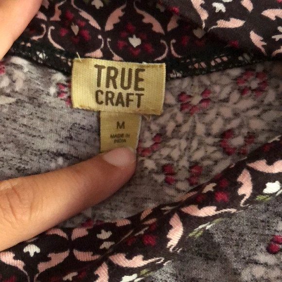 Top - Picture 3 of 3